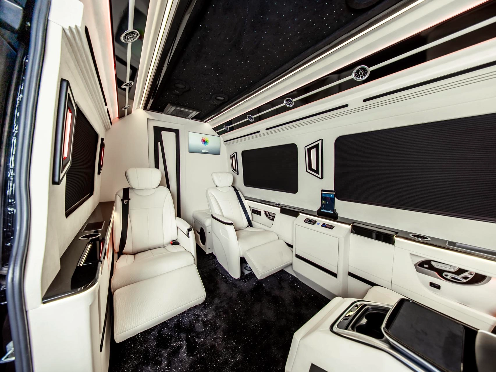 Barugzai VIP Sprinter with Washroom