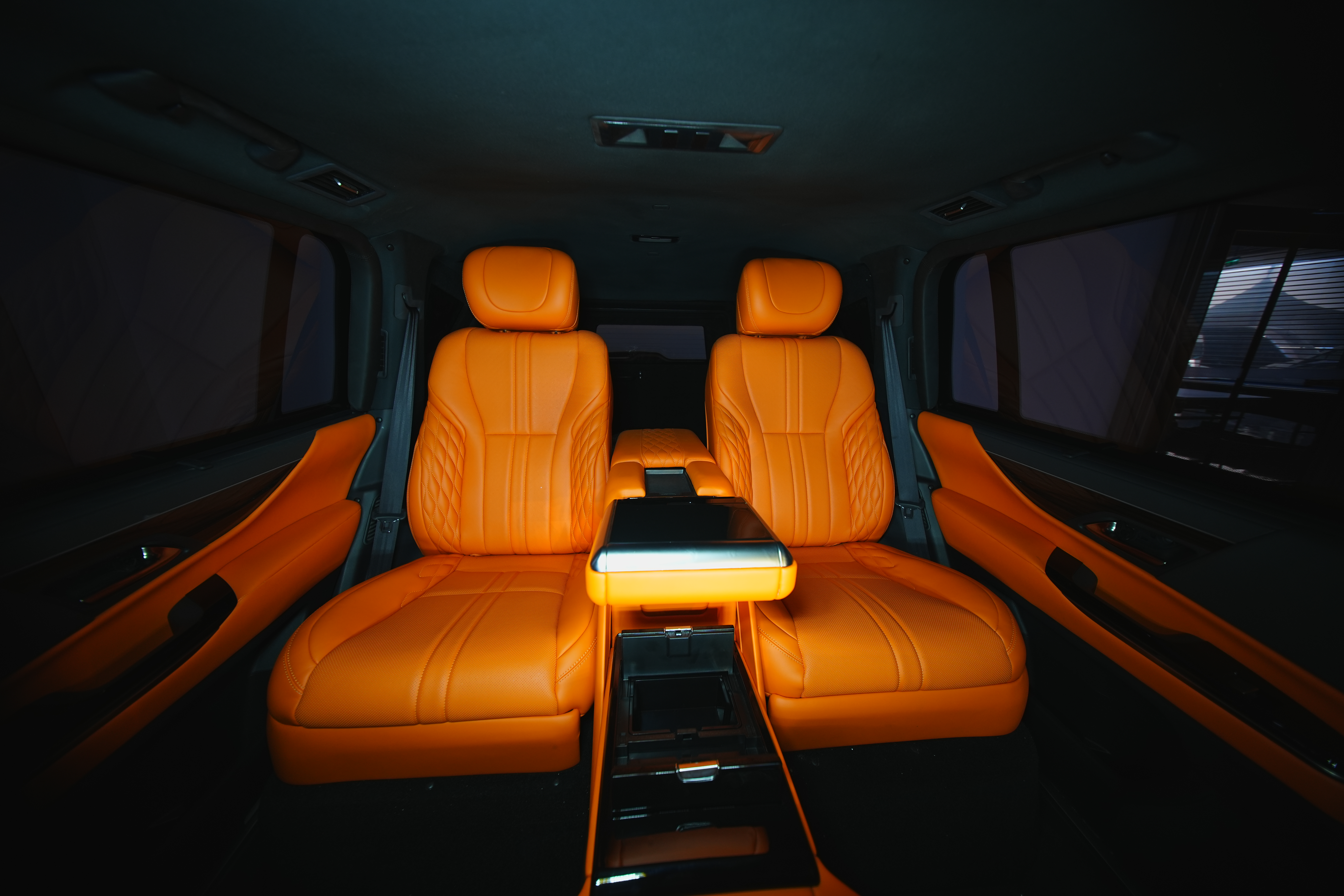 Barugzai VIP Lexus LX600
