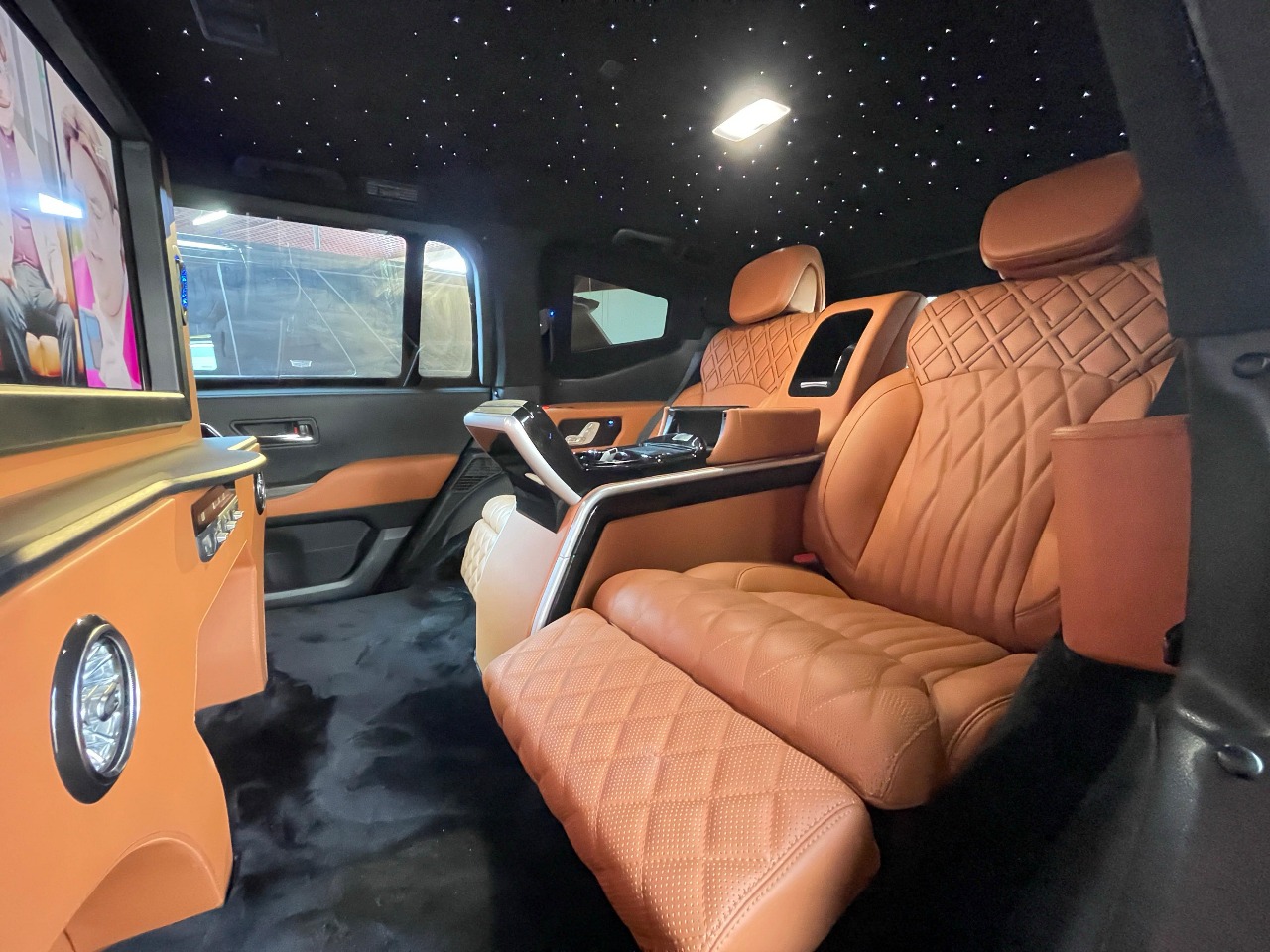 Barugzai VIP Toyota Land Cruiser